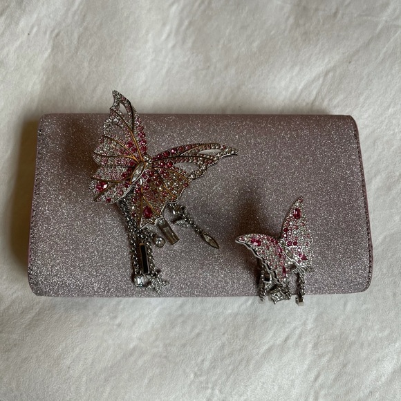 ming ray Handbags - MING RAY goddess Clutch